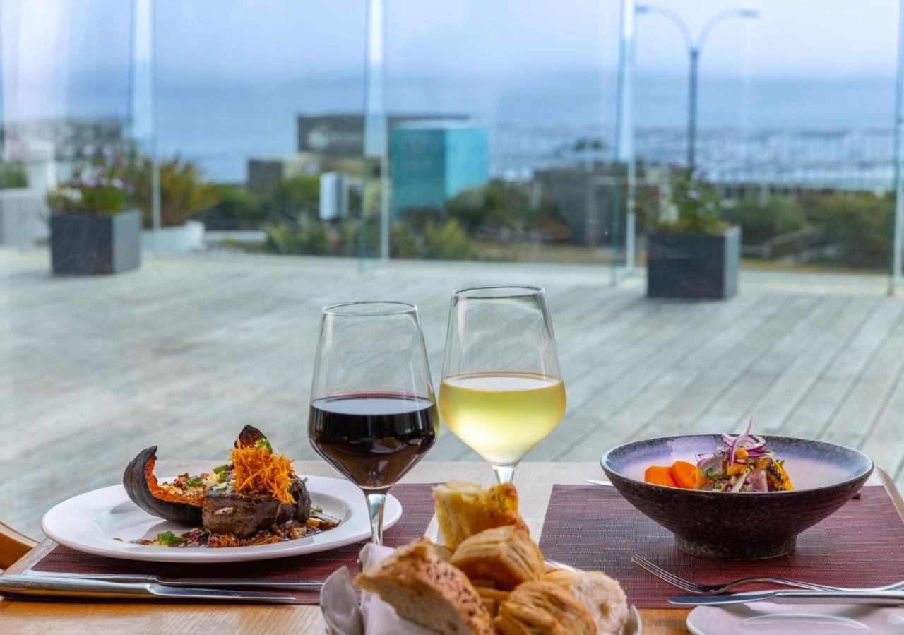 Enjoy Punta Del Este Kültér fotó Tapas at a restaurant in Spain