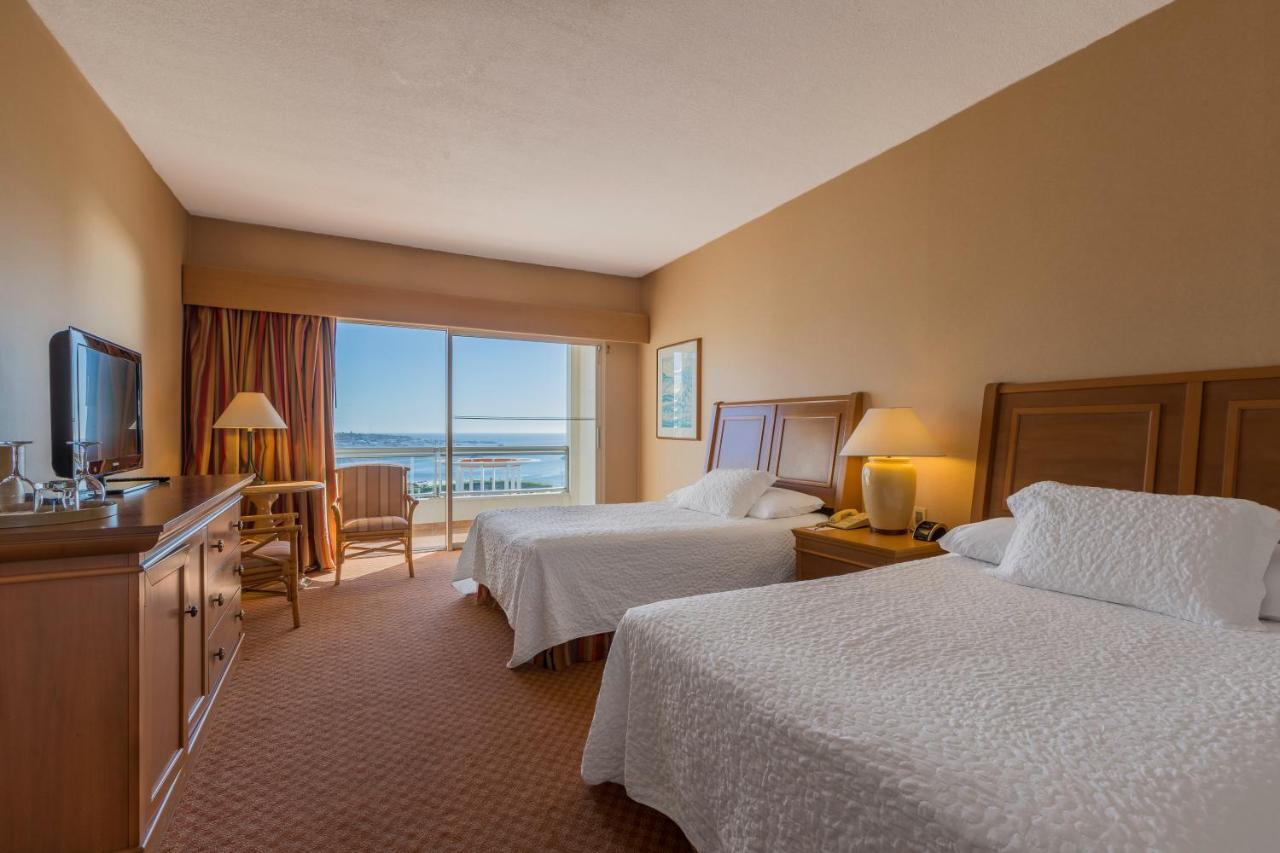 Enjoy Punta Del Este Kültér fotó A guest room at the Hilton San Diego Bayfront